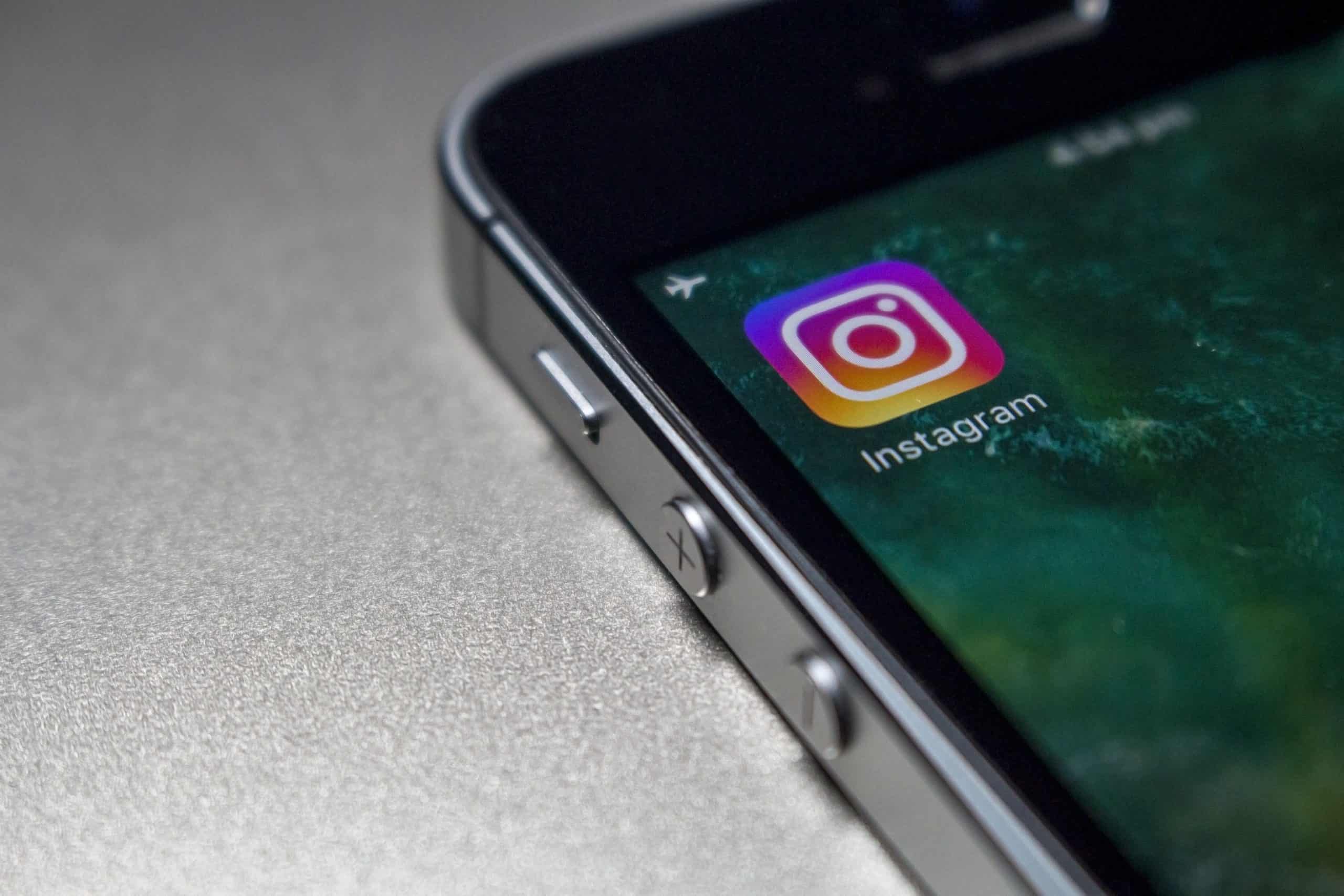 How to Log Into Instagram